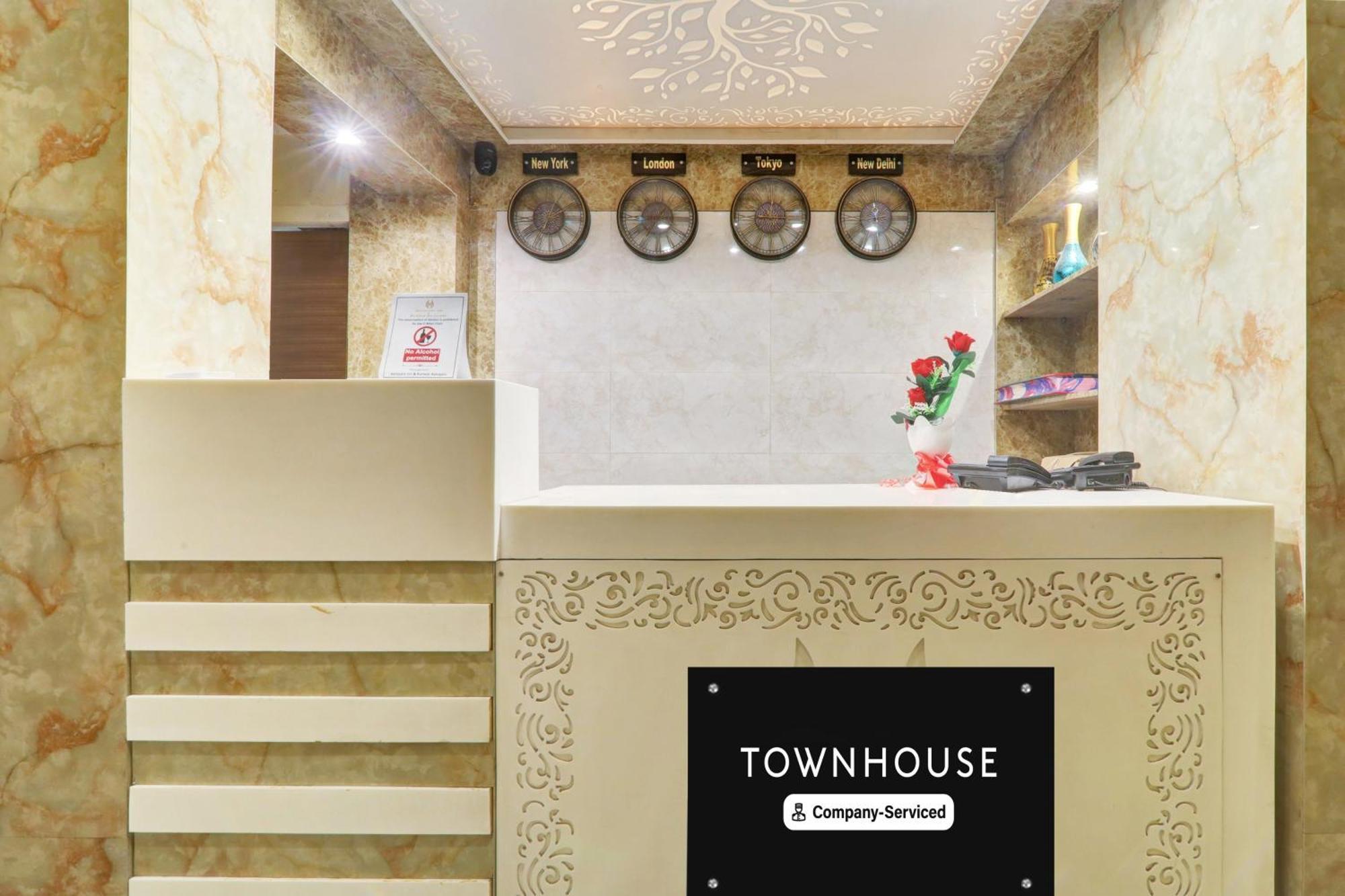 Super Townhouse Kankarbagh Formerly Kunwar Alcajars Patna  Exterior photo